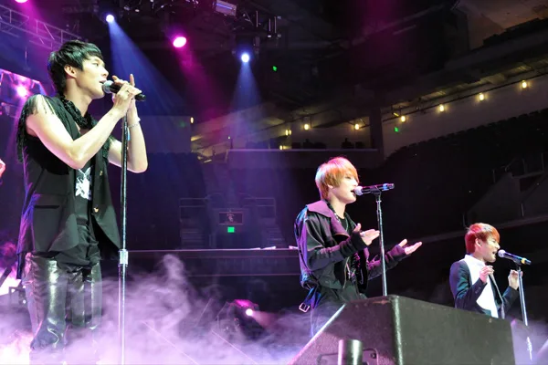 JYJ in Europe