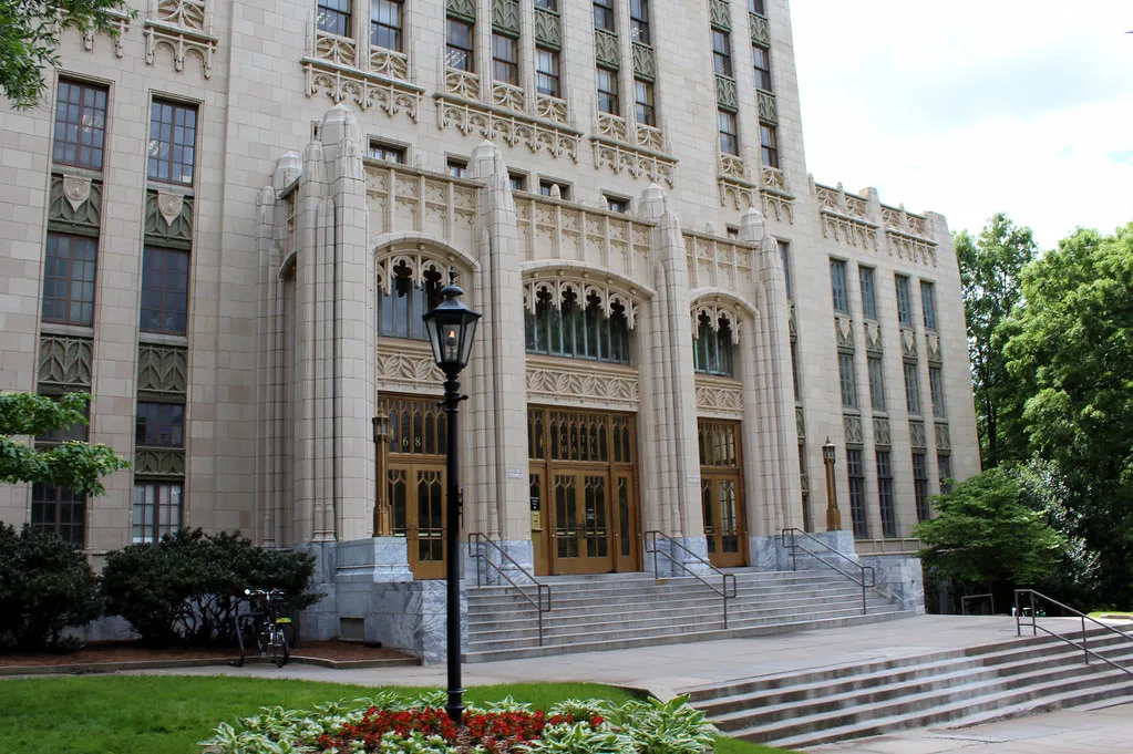 Call to Atlanta City Council to establish downtown Atlanta as a neighborhood parking district and allow the purchase of downtown parking permits