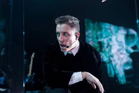 Loïc Nottet *The Boy Singing Chandelier* On ELLEN