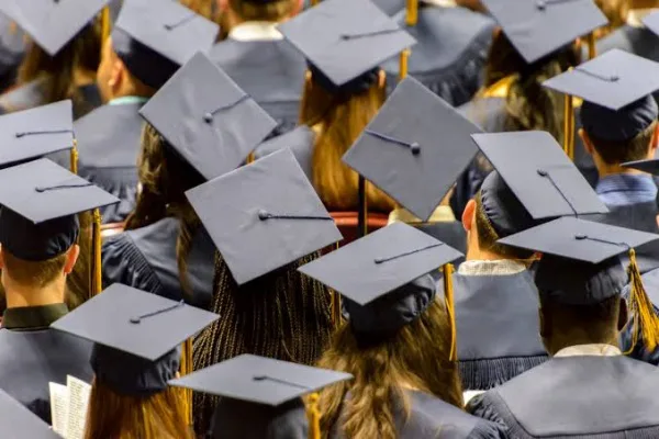 Petition for in person RMIT 2021 graduates exhibition