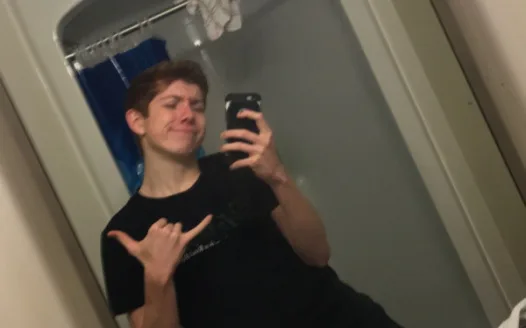 Remove Gavin as Mod for corehub