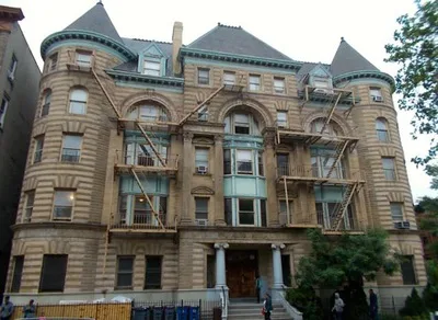 SAVE THE SLAVE THEATER - MAKE IT A LANDMARK!!!