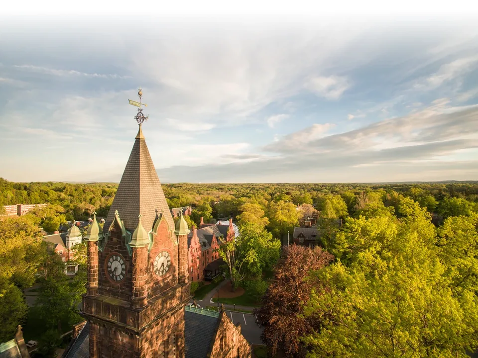 Mount Holyoke students petition for better summer housing conditions