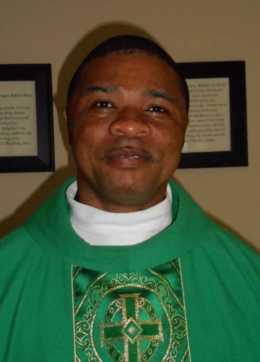 Keep Father Daniel as Chaplain of The Francophone Community