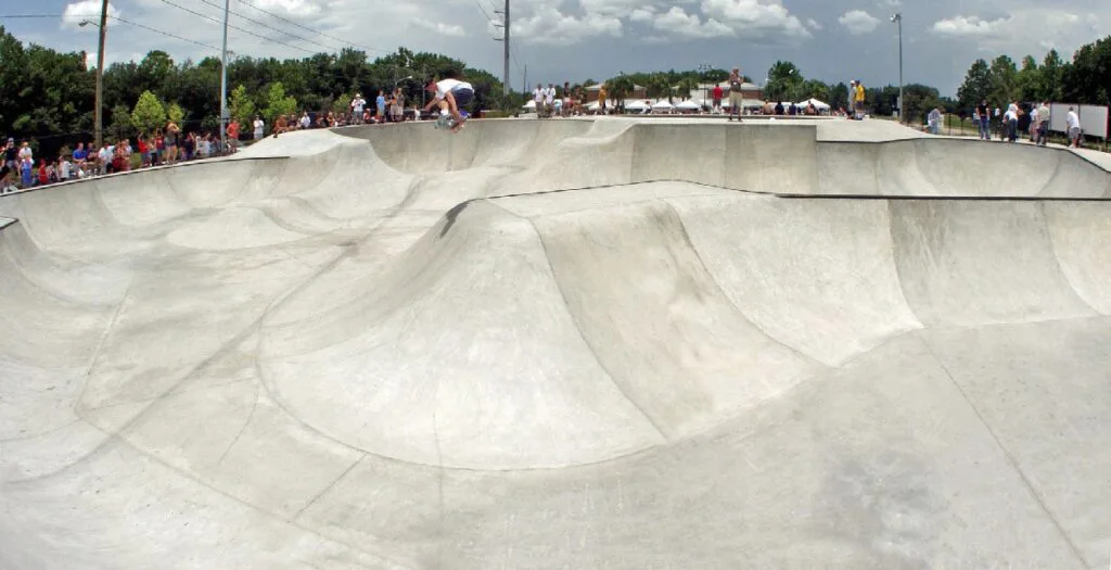 Allow BMX bikes in Oviedo Skatepark