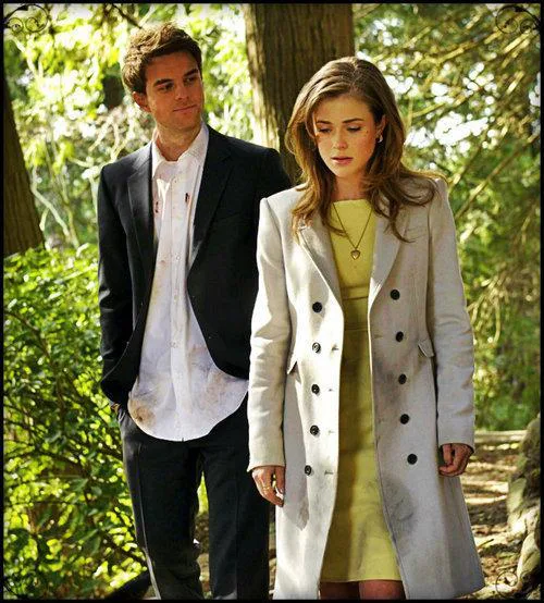WE WANT BLOODLINES ON CW