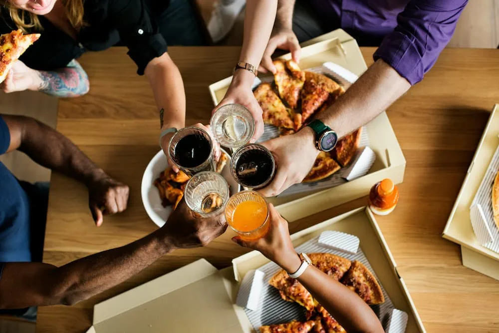 Queremos que a DaNaX vÃ¡ ao almoÃ§o da team!