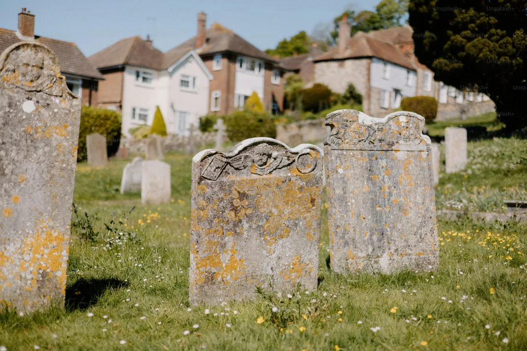 Stop graveyard vandalism!