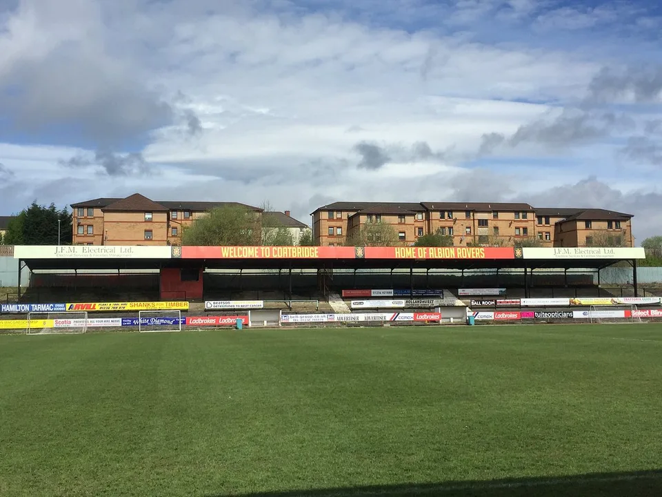 I support the redevelopment of Cliftonhill and the creation of a sports hub to support young people and promote sport in the local area.