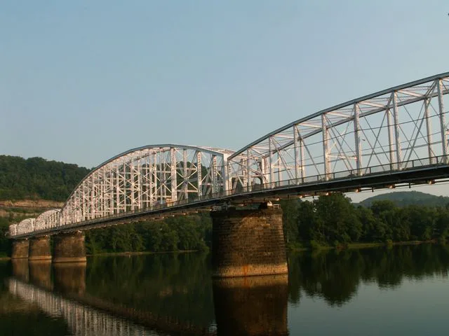Save the Hulton Bridge