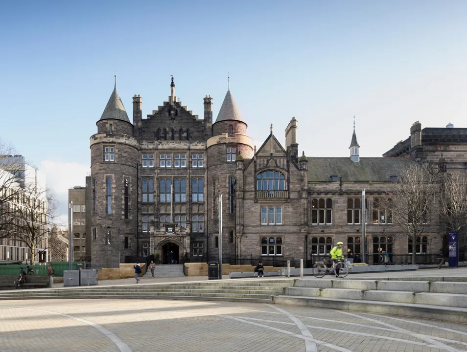 Edinburgh Grad Ball 2011 Petition