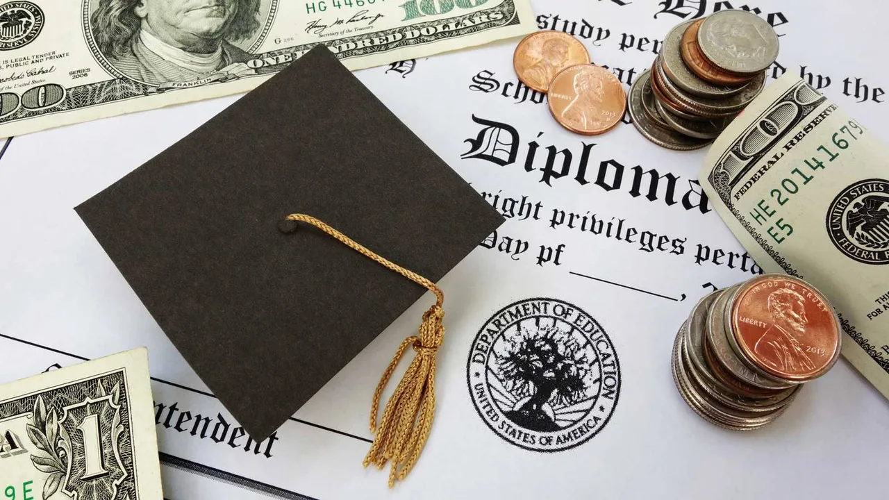 Free College for EVERYONE in the United States!