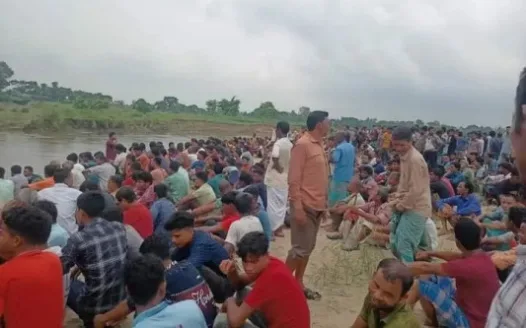 Allow Bangladeshi Hindus to Seek Refuge in India