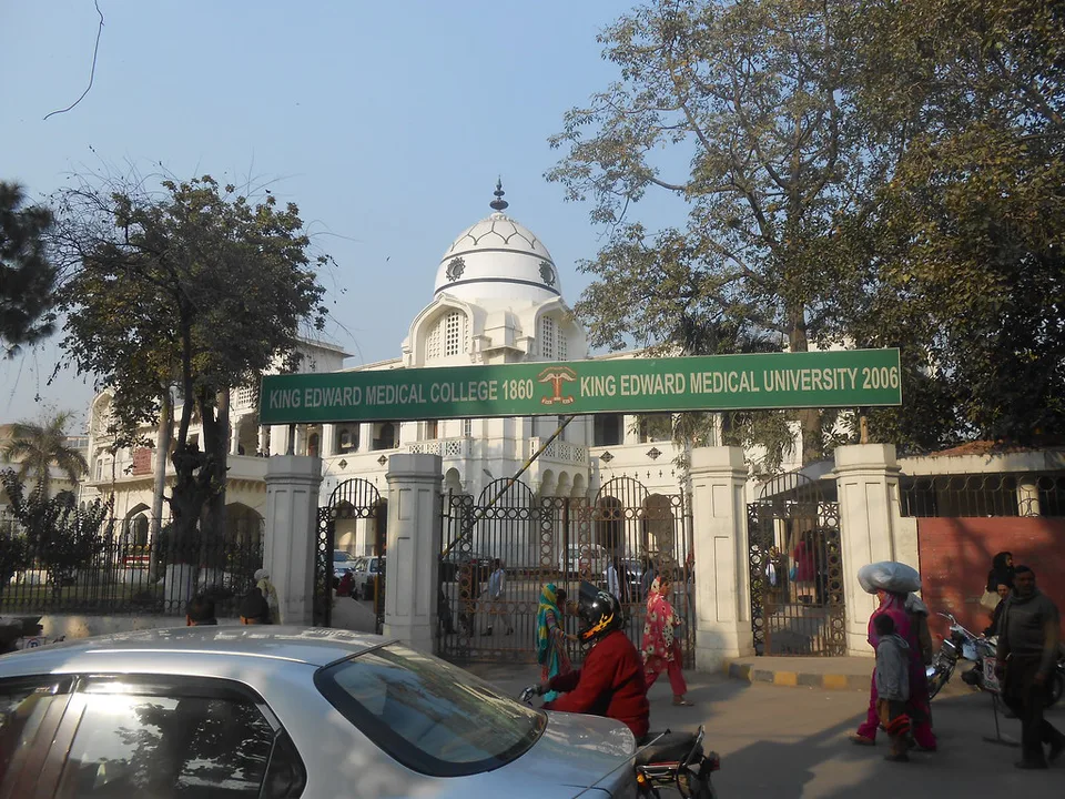 Imminent risks to King Edward Medical University - The oldest educational institute in Pakistan!