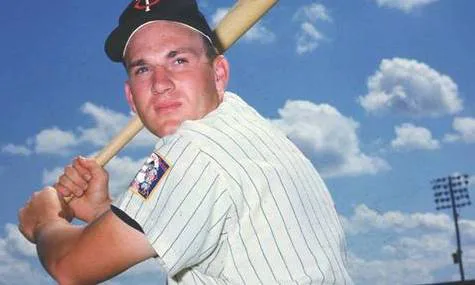 Help Us Get Harmon Killebrew on a U.S. Stamp!