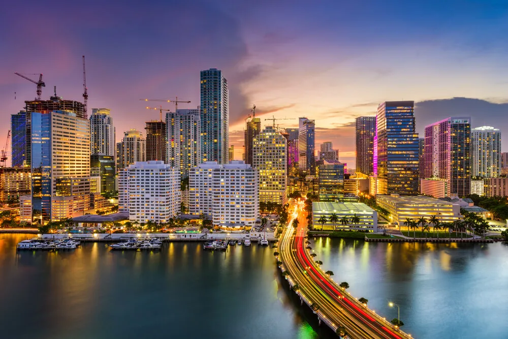 FOR A BETTER DOWNTOWN IN MIAMI