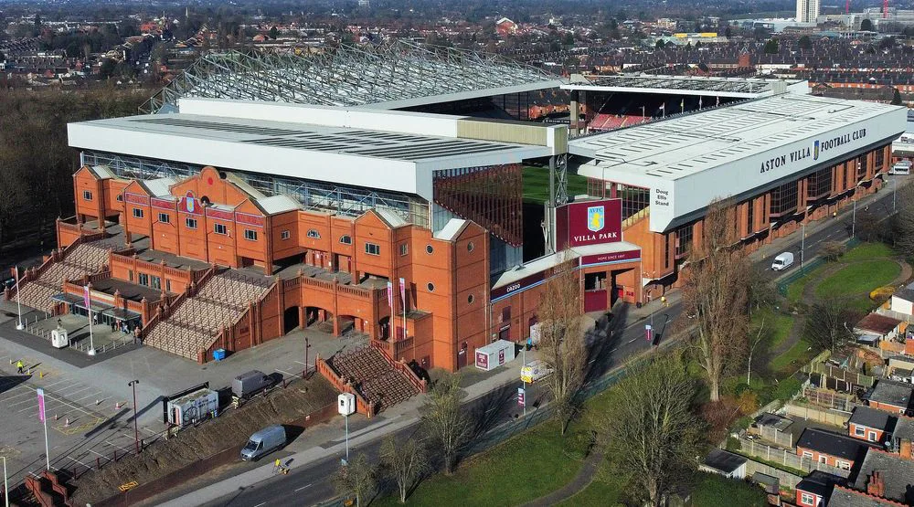 GET A STATUE AT VILLA PARK OF RON SAUNDERS
