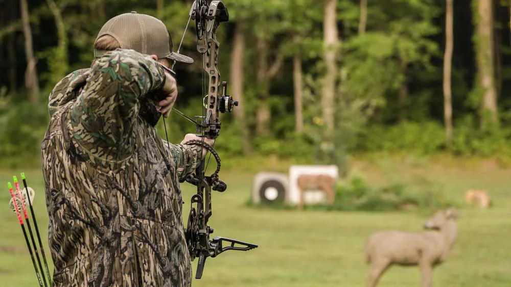 SUPPORT FOR H.B 5080 AUTHORIZING BOW AND ARROW HUNTING ON PRIVATE PROPERTY ON SUNDAYS