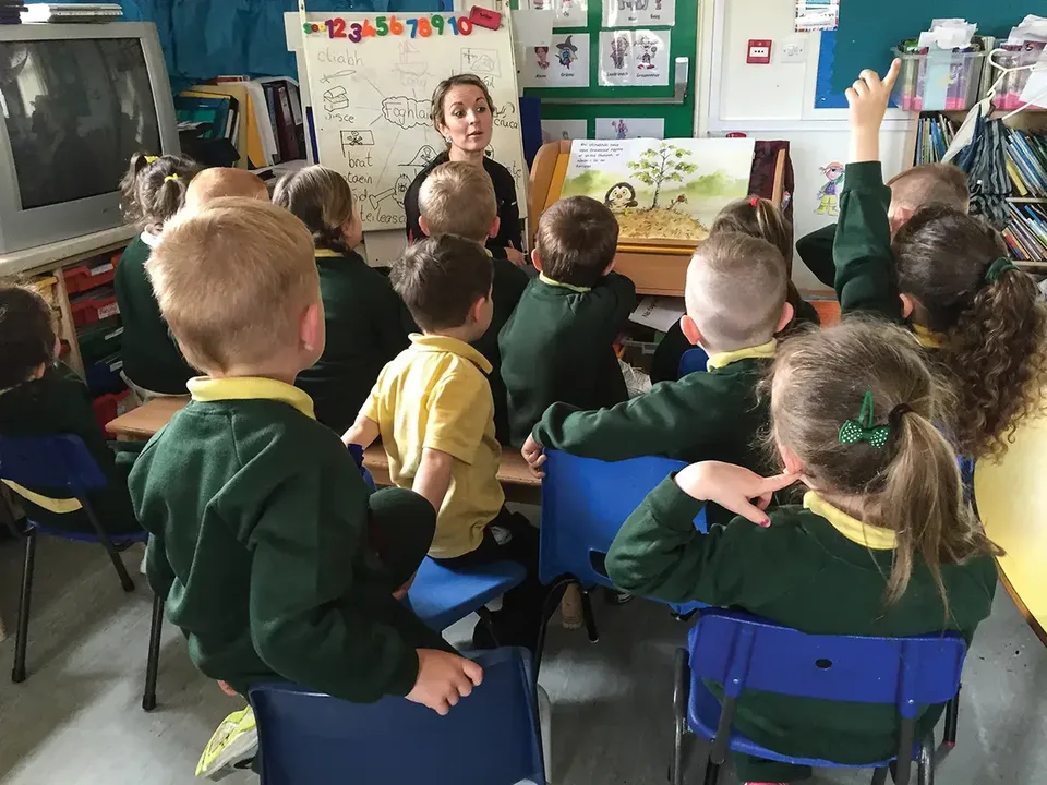 Gaelscoileanna cuts protest!