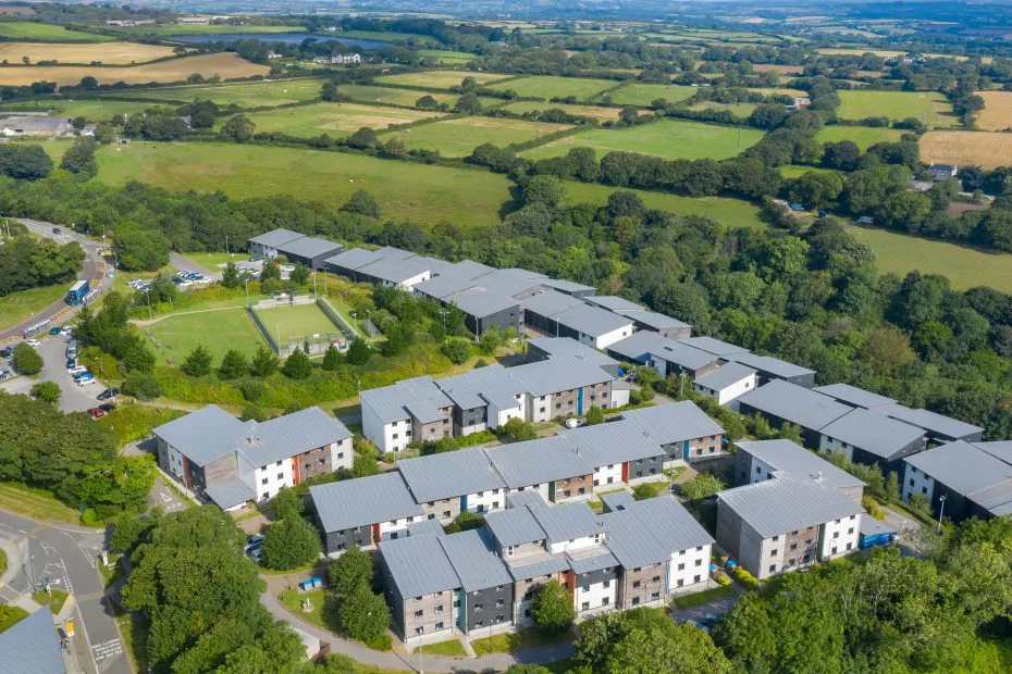Improve Glasney Student Village Internet