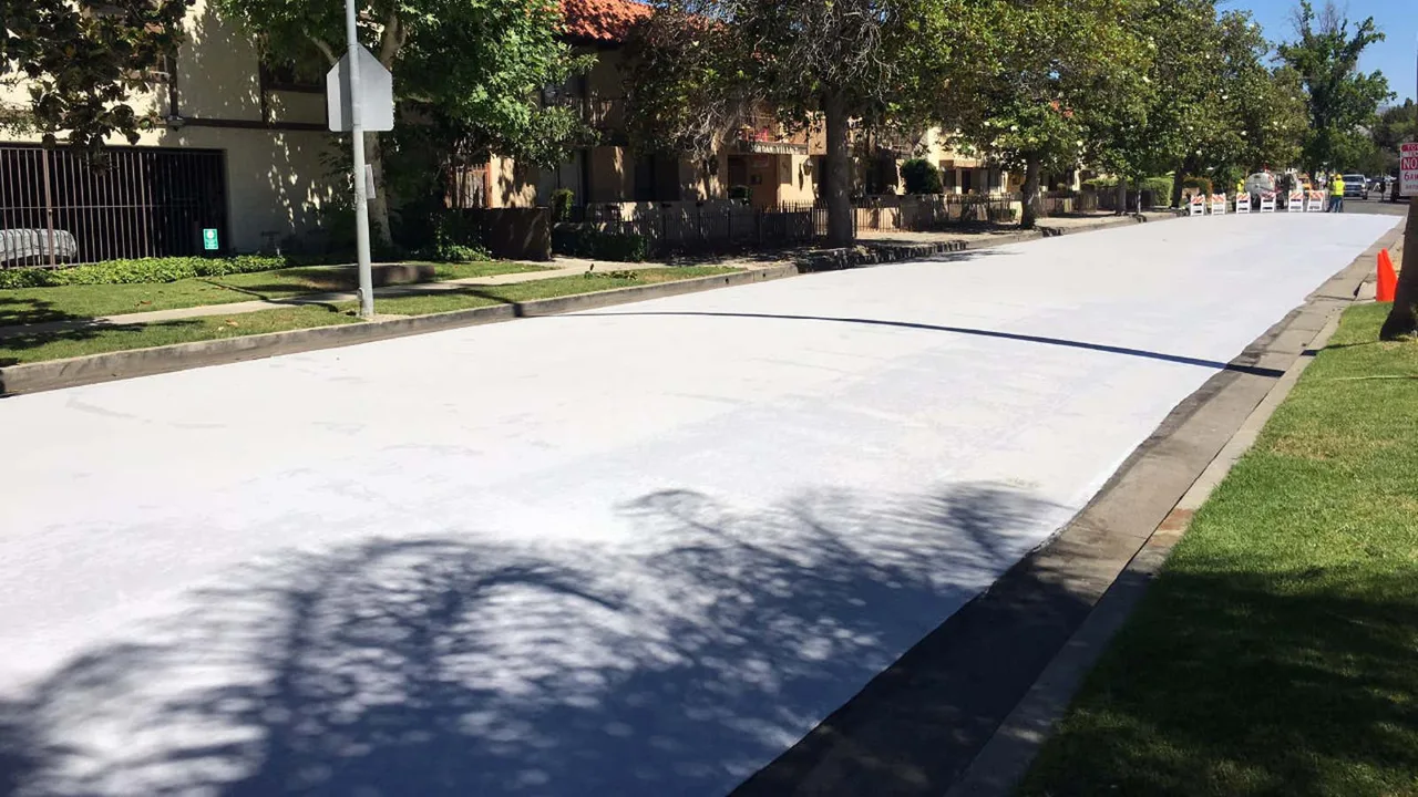 Save the planet painting white streets!