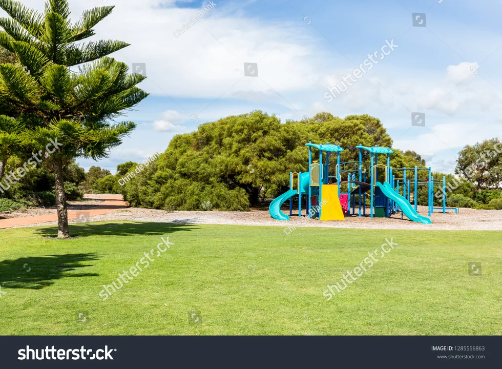 Heron Bay Commons Clubhouse Playground Replacement Request