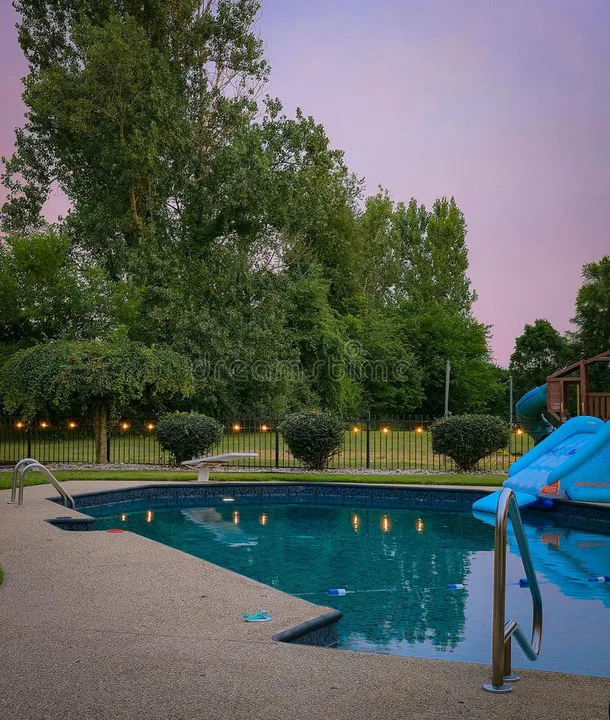 Trinity Falls Pool Hours