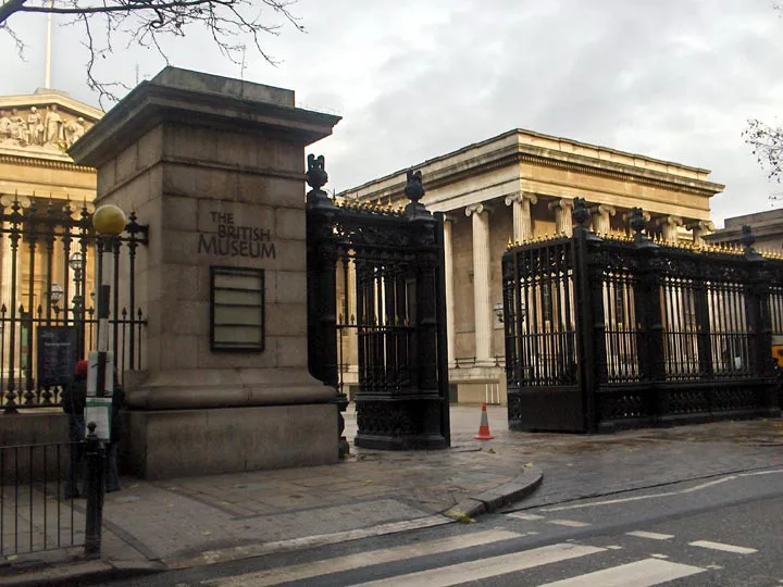 Return our Egyptian Antiquities to Egypt NOW