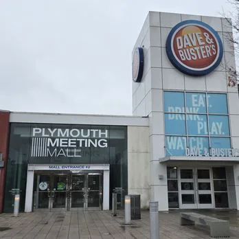 Petition to close Plymouth Meeting Mall on Thanksgiving