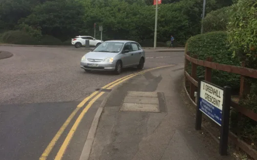 Safer crossing for Croxley Business Park users