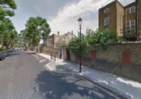 Improve road safety for children around Avondale Park School