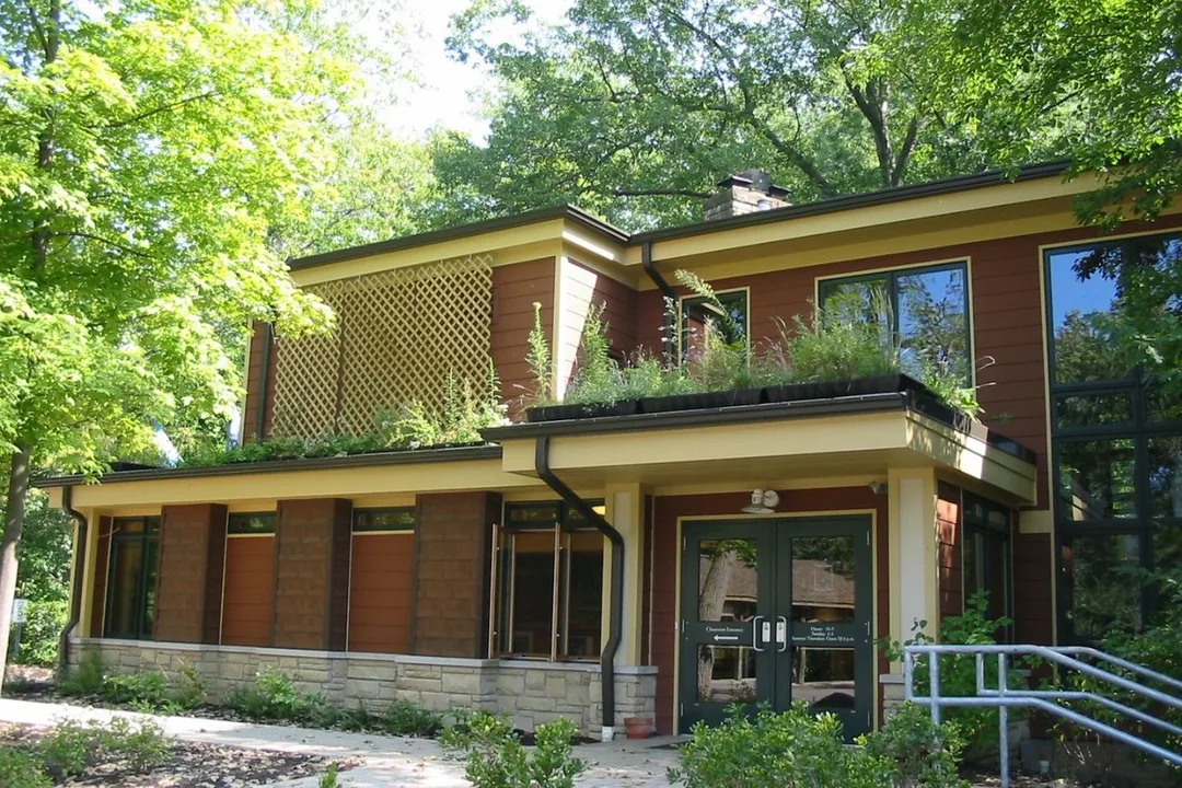 Trumbull Nature & Arts Center 
