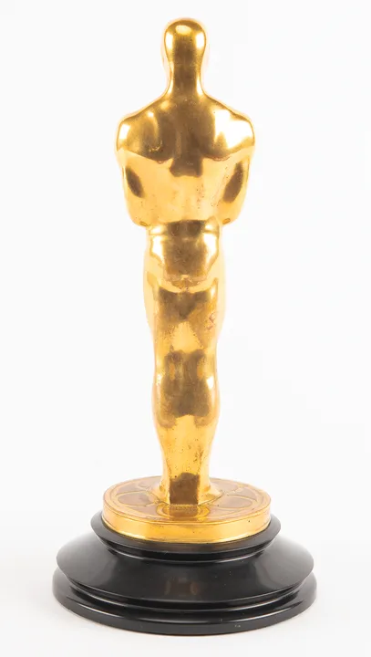 Leonardo Dicaprio: Hollywood's finest, why he deserves an Oscar. 