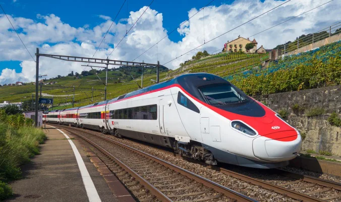 Oppose the planned changes in the Swiss train network connecting Geneva