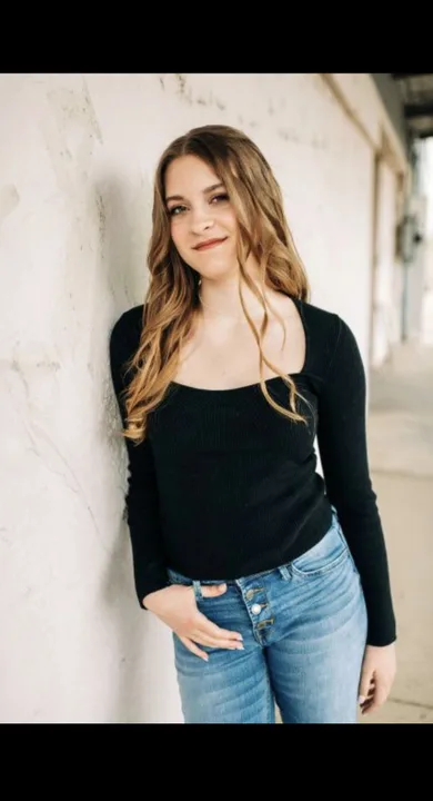 Claire Mulconrey, Freshman, Senator Petition