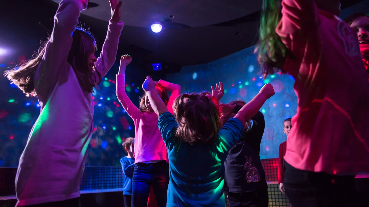 Boscome rec club banning children from club from 9pm