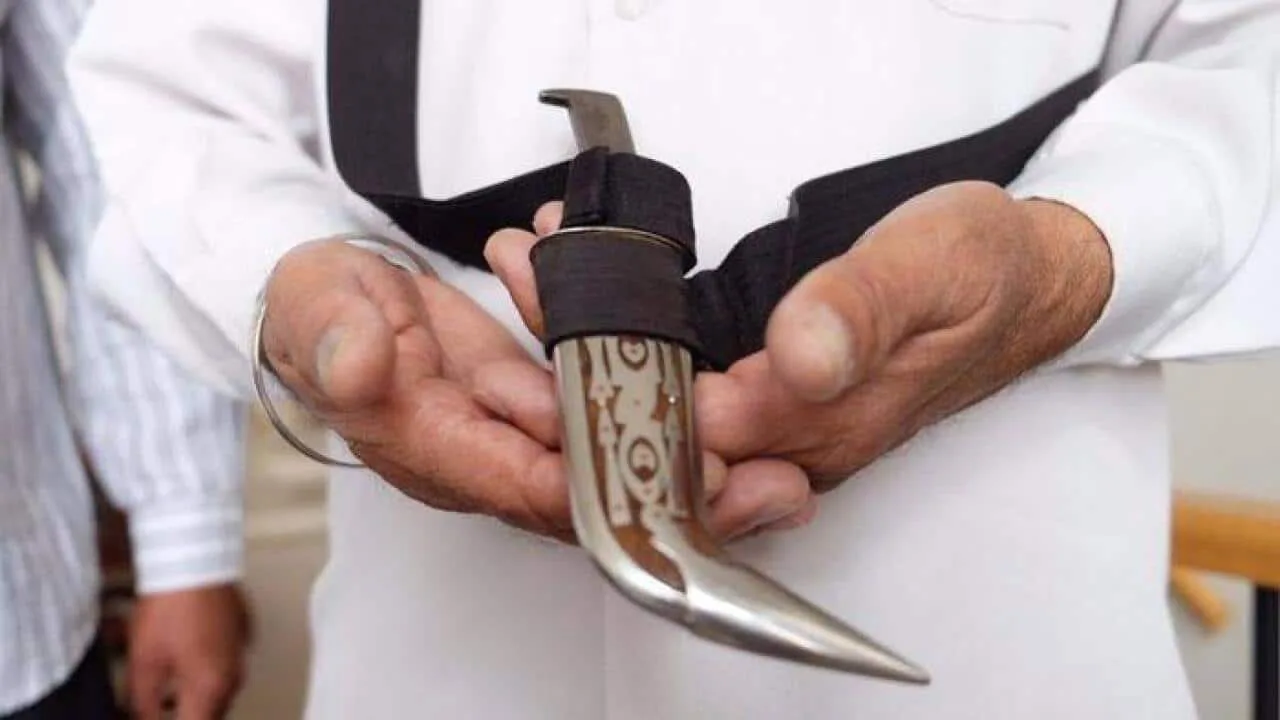 Sikhs Should Be Free To Wear Kirpan's in the United States 