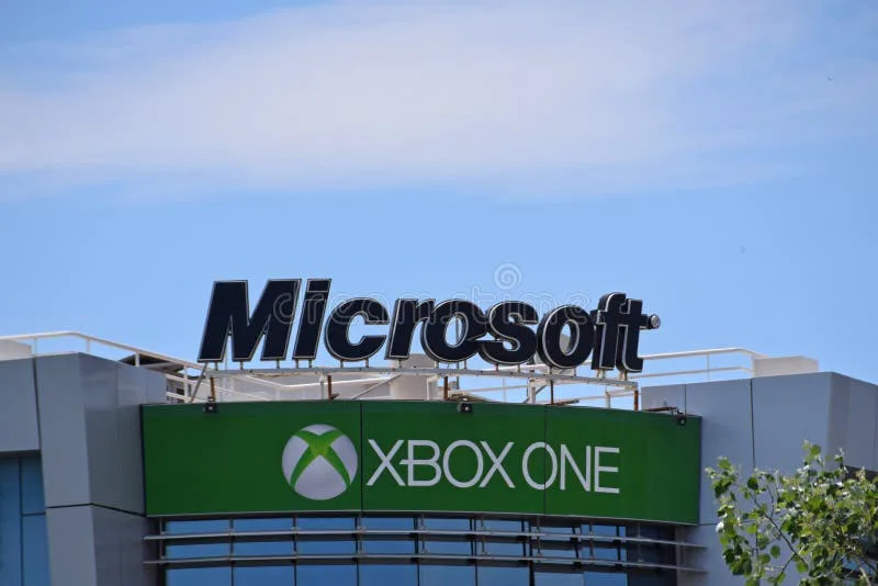 Microsoft to change the Used Game policy and online check in for Xbox One, and drop the price down to $449