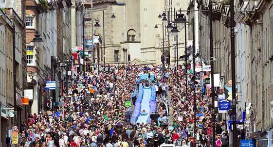 Bring the massive kick a$$ street slide to Geelong