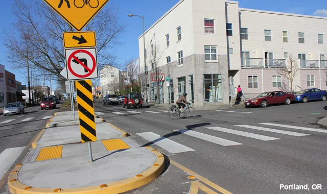 City of Portland: Support safe crossing conditions on East Burnside