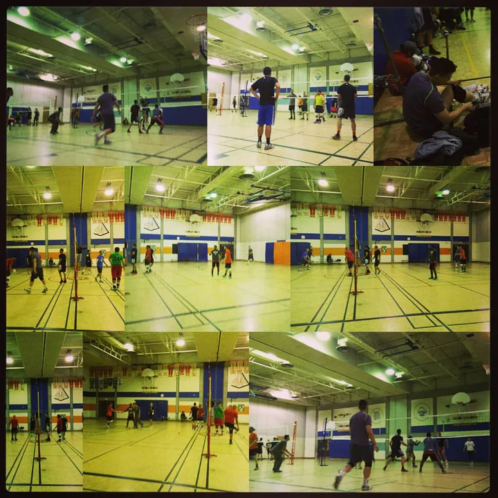 Stephen Leacock Alumni should be able to watch indoor recreational sport.