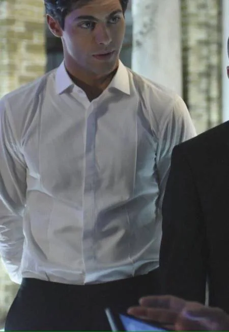 Matthew Daddario for live action Prince Eric