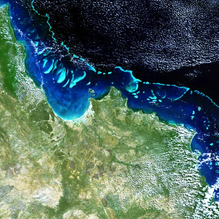 STOP Dumping sludge in World Heritage Great Barrier Reef