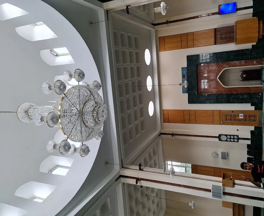 Blackpitts Mosque Sister Section