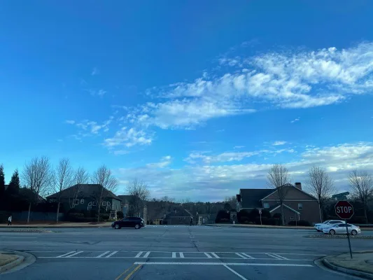 Traffic Light in Windermere Pkwy, Hastings Drive and Wollaston Rd