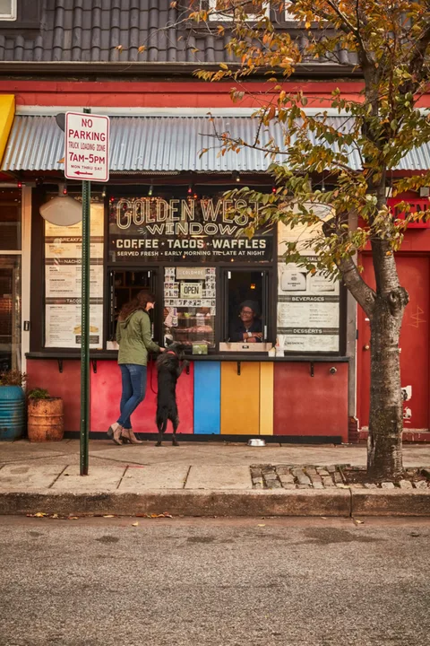 Add Your Name in Support of Tux's Gallery!