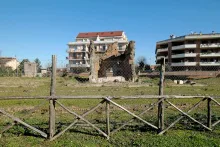 CHIEDIAMO LA LIBERAZIONE DEL VILLAGGIO APPIO