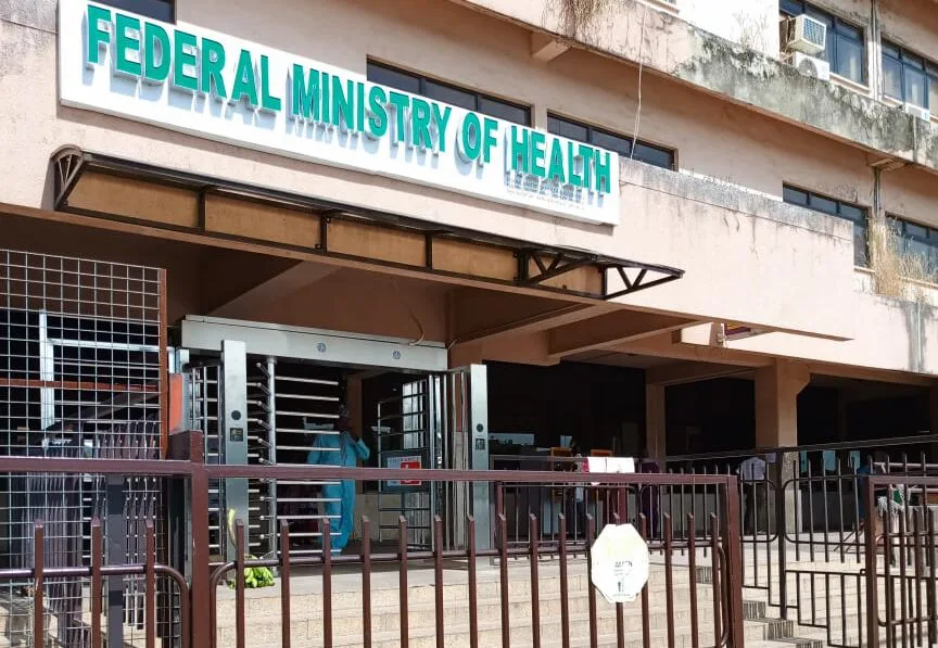 Sign a petition of vote of no confidence against the Nigerian minister of health, Professor Adewole