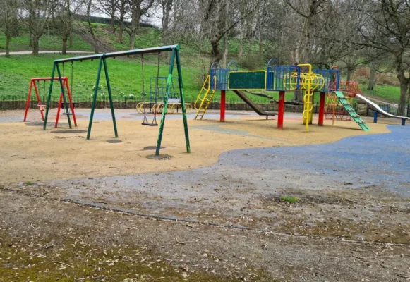 Leeds City Council Renovate Western Flatts Playground Leeds