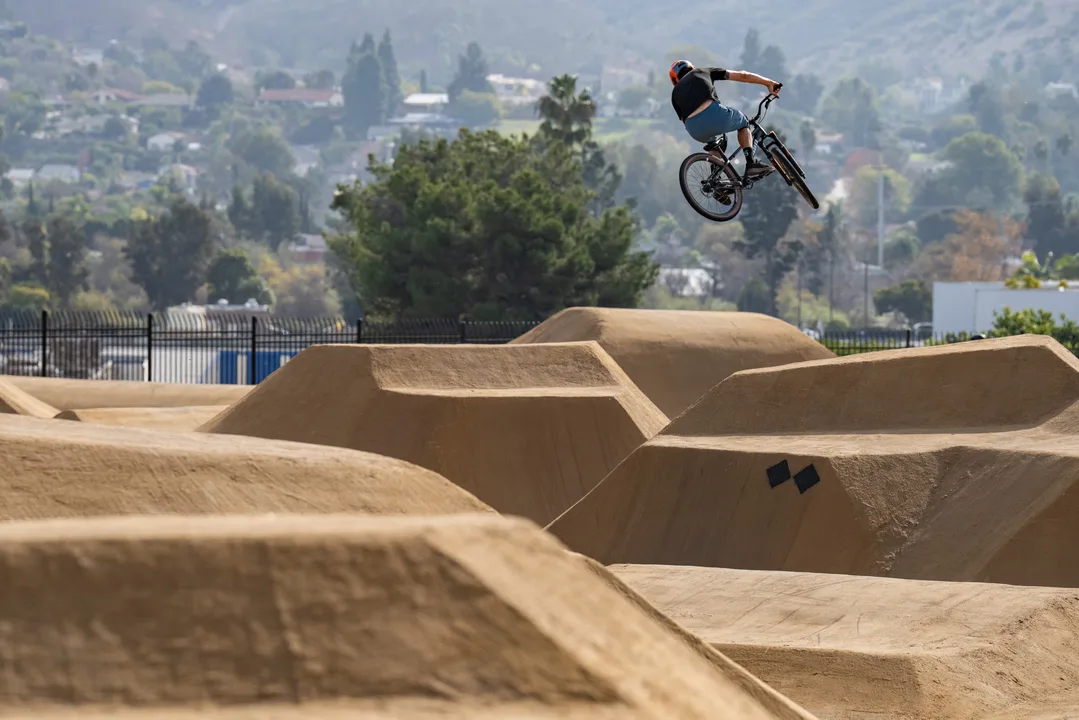 Ride.The.Valley